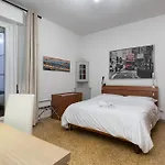 Comfortable Apartment 10 Minutes From City Center