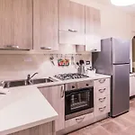 Spacious Apt With Terrace 200 Meters From Duomo