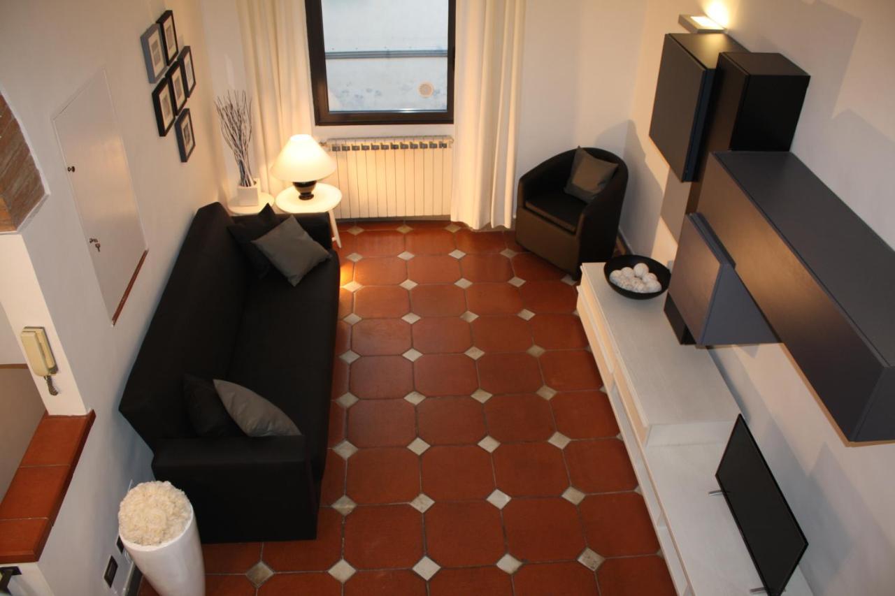 Apartment S.zanobi Courtyard House W/ Terrace Florence