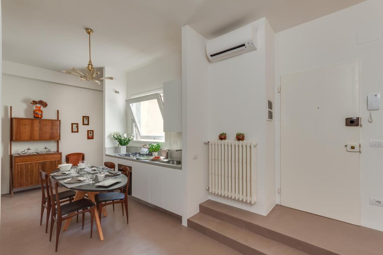 Santa Maria Balcony Apartment *