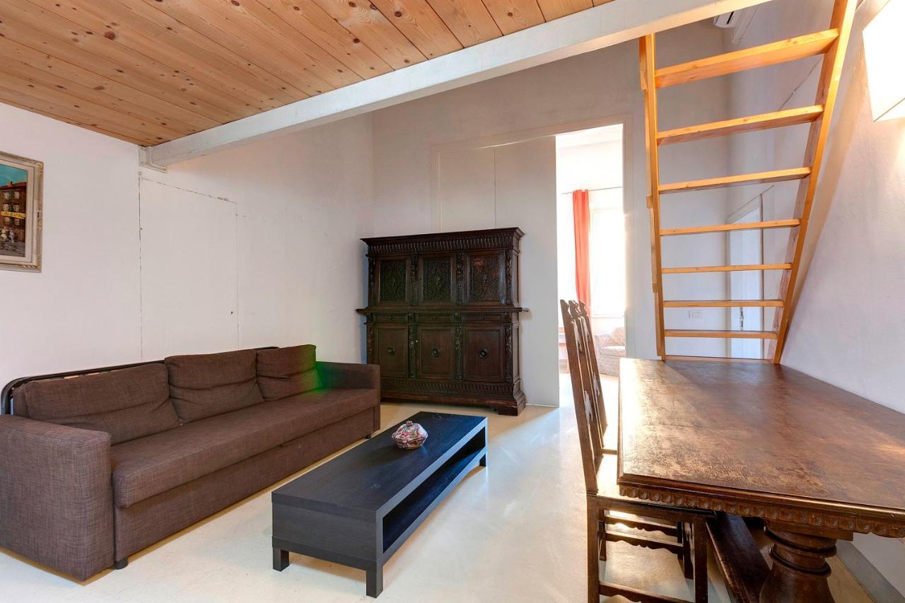 Apartment Pitti 24