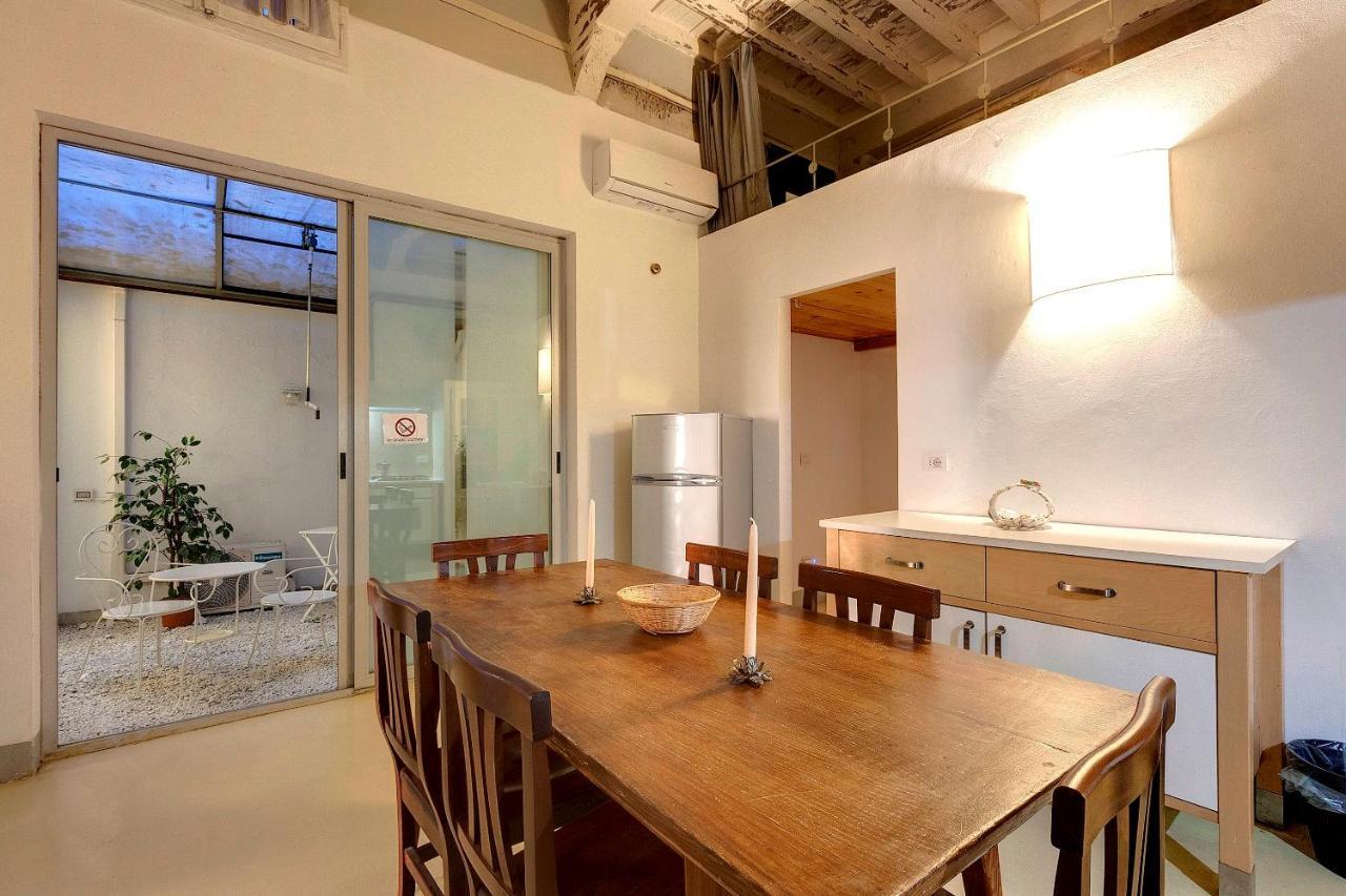 Apartment Pitti 24 *