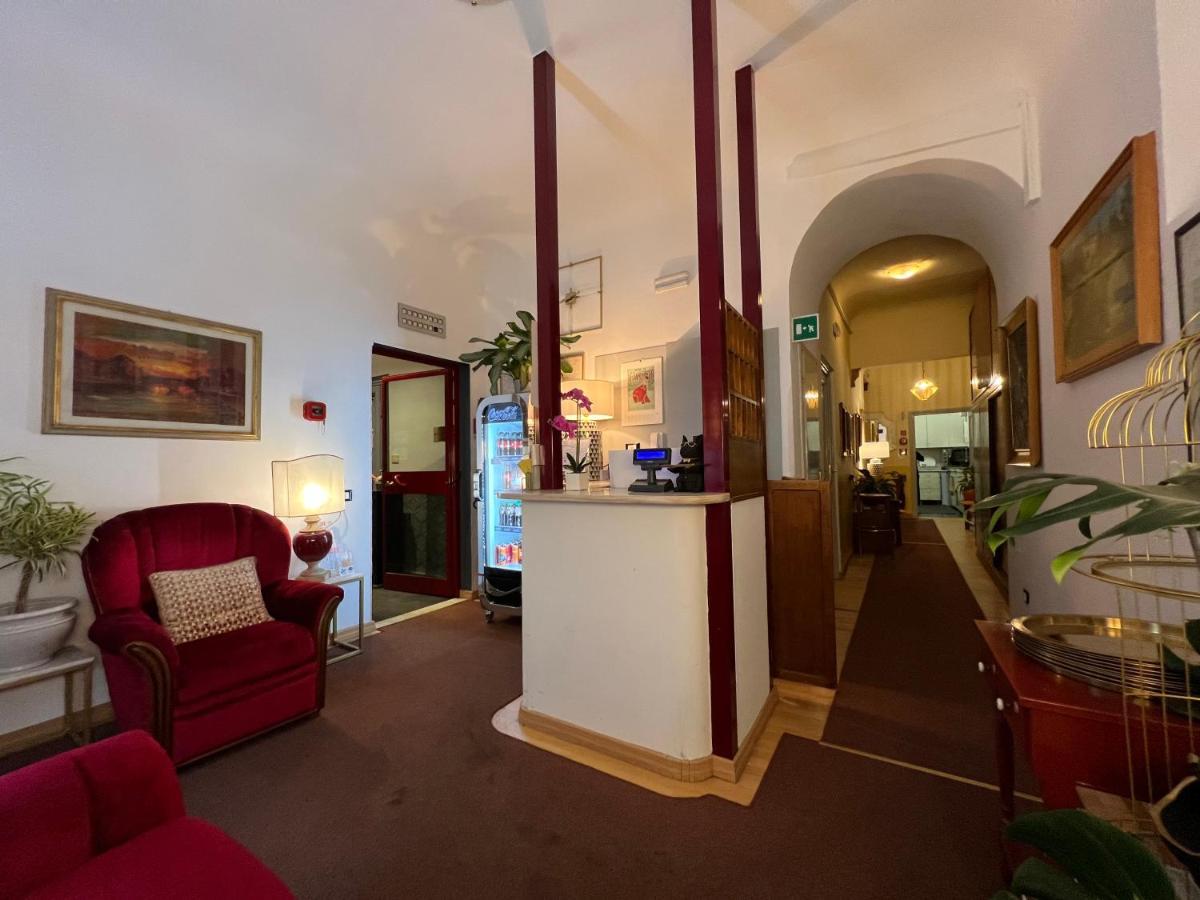 Hotel Villani 2*