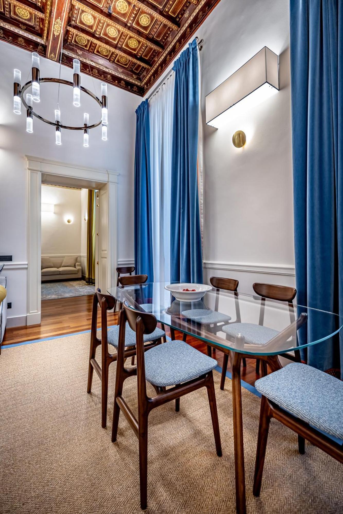 My - Historic Centre Apartment