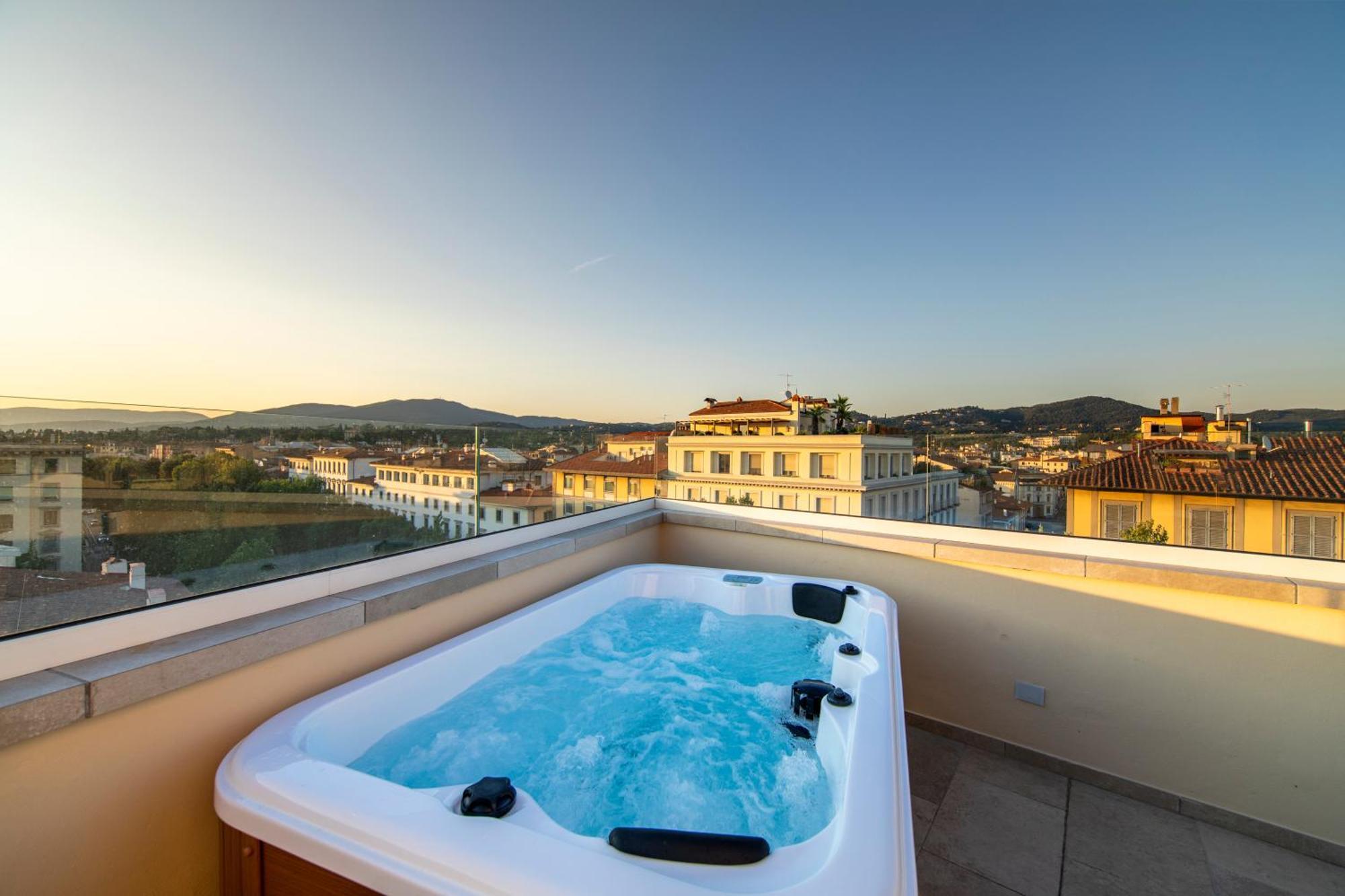 Penthouse With Terrace Over Appartamento