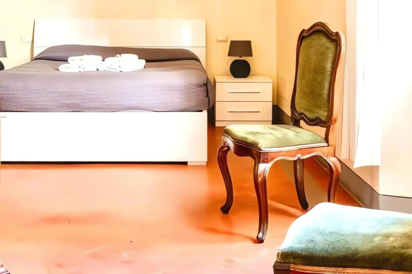The Luxury Historic Palace Of Santa Croce Apartment Florence