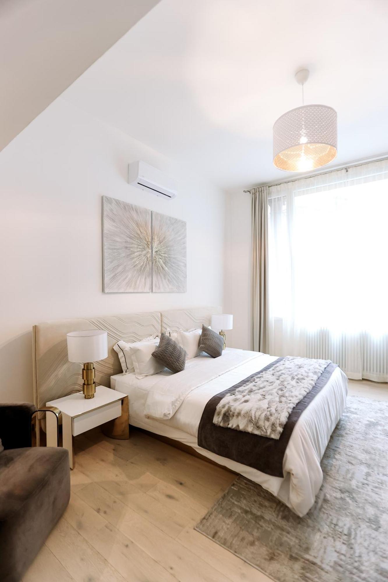Duomo - Esclusive Luxury