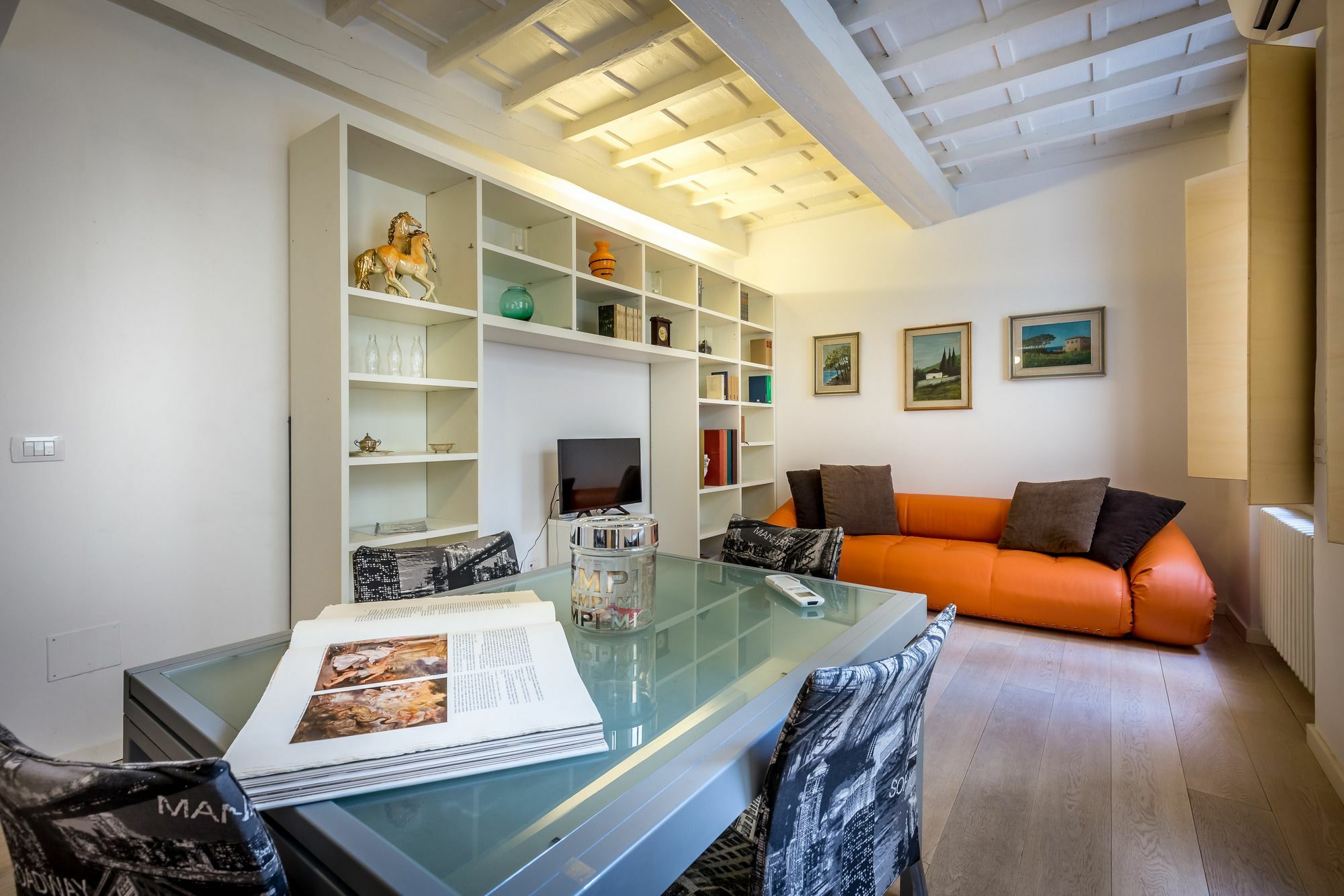 My - Historic Centre Apartment