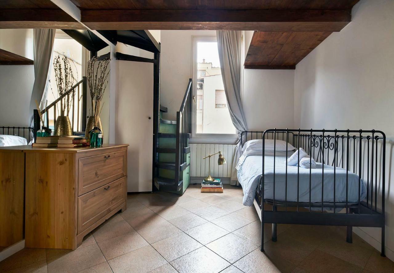 Great Apts Few Steps To The Duomo Apartment *