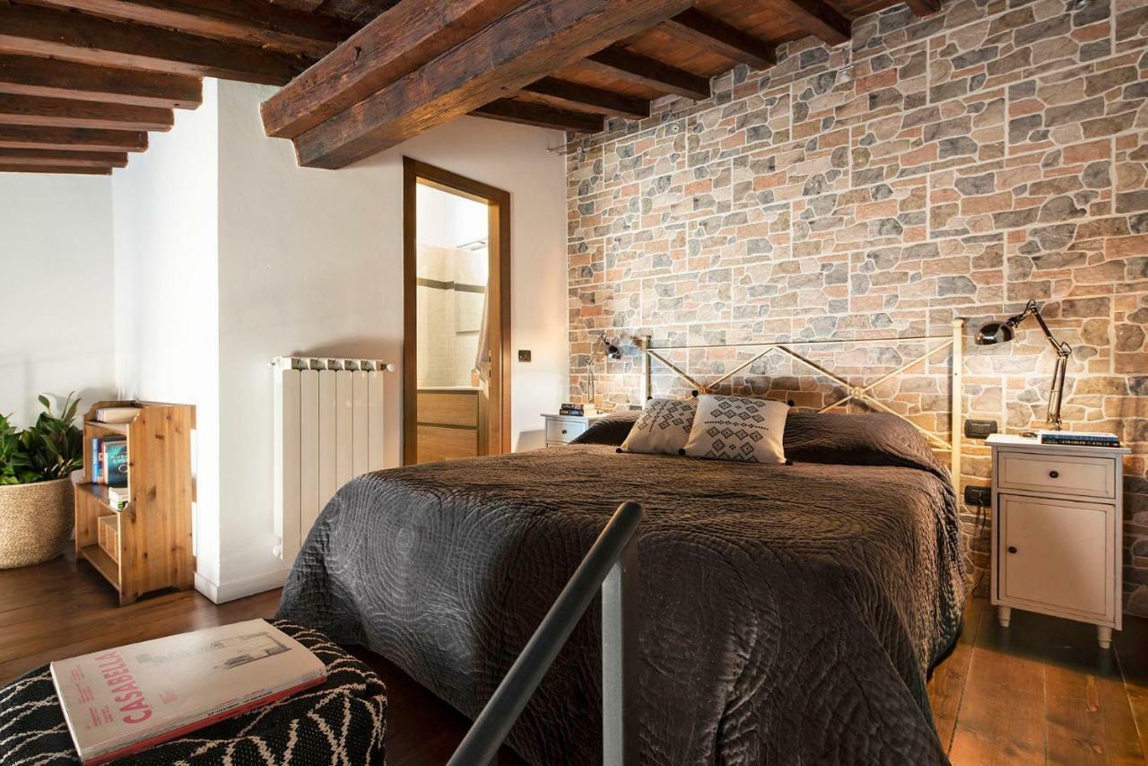Great Apts Few Steps To The Duomo Apartment *