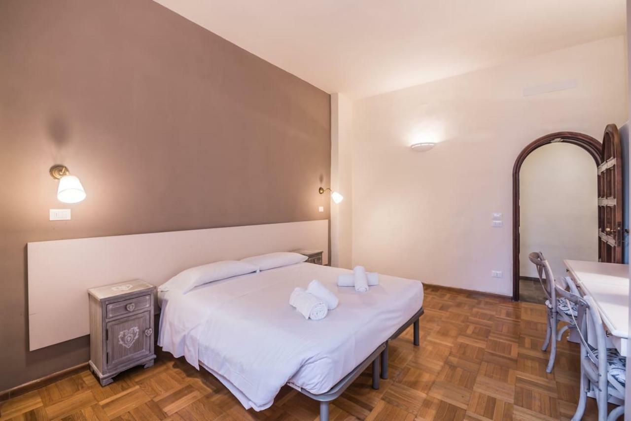 Apartment Spacious Apt With Terrace 200 Meters From Duomo