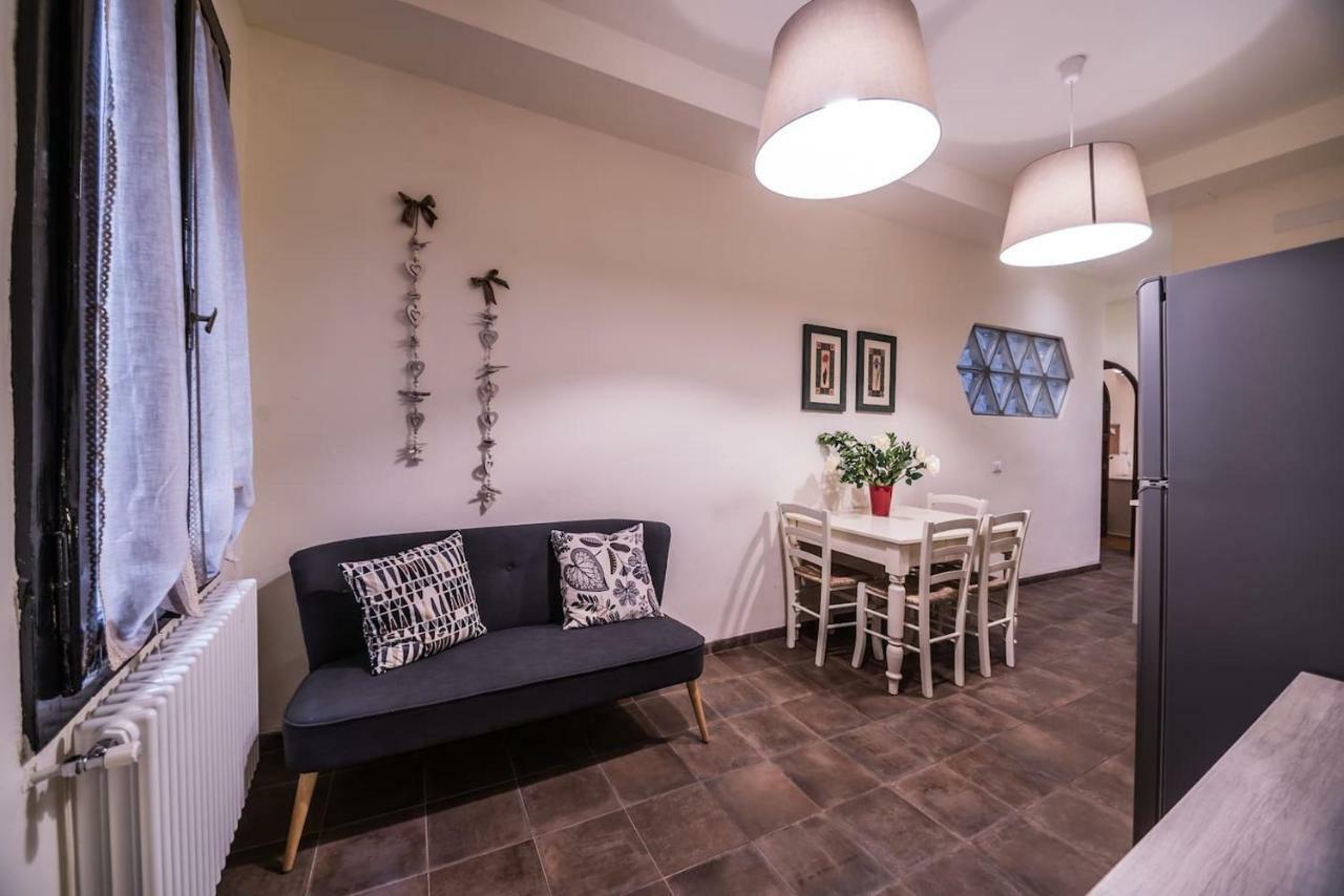 Spacious Apt With Terrace 200 Meters From Duomo Apartment *