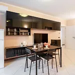 Comfortable Flat With Terraces