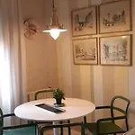 Victoria Big Room