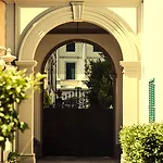 Villa Royal