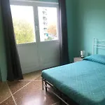 Leandro Bed