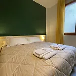 Hotel Azzi