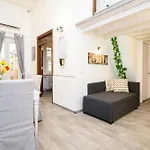 Florentia Apartment By Tuscanywego