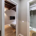 Santa Croce Luxury Suite - Dolcevita Holiday