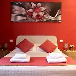 Cool Apartment At The Foot Of The Pmichelangelo