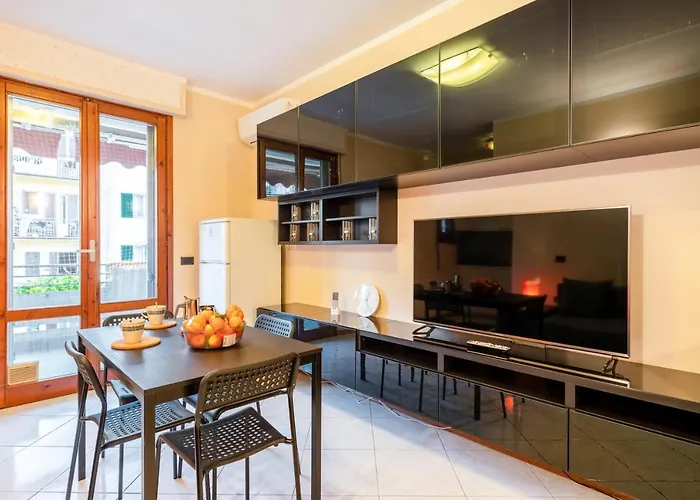Comfortable Flat With Terraces