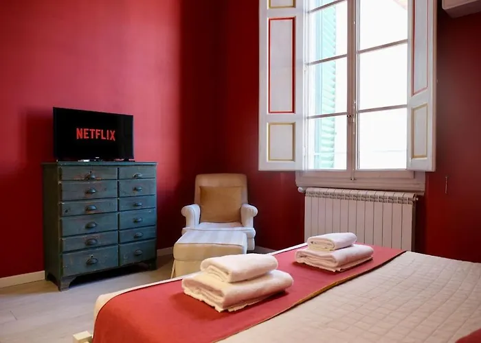 Cool Apartment At The Foot Of The Pmichelangelo