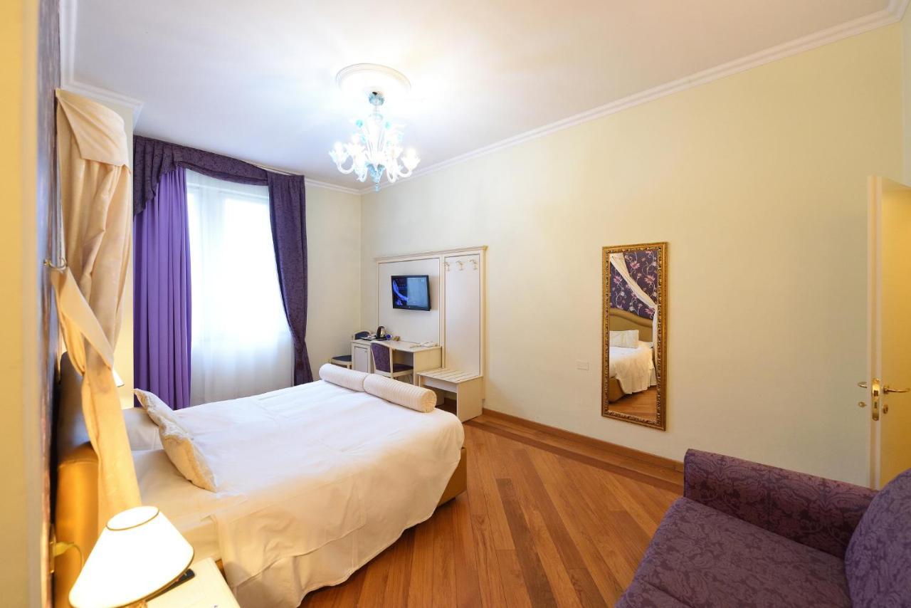 Guest house Relais La Corte Di Cloris 3*