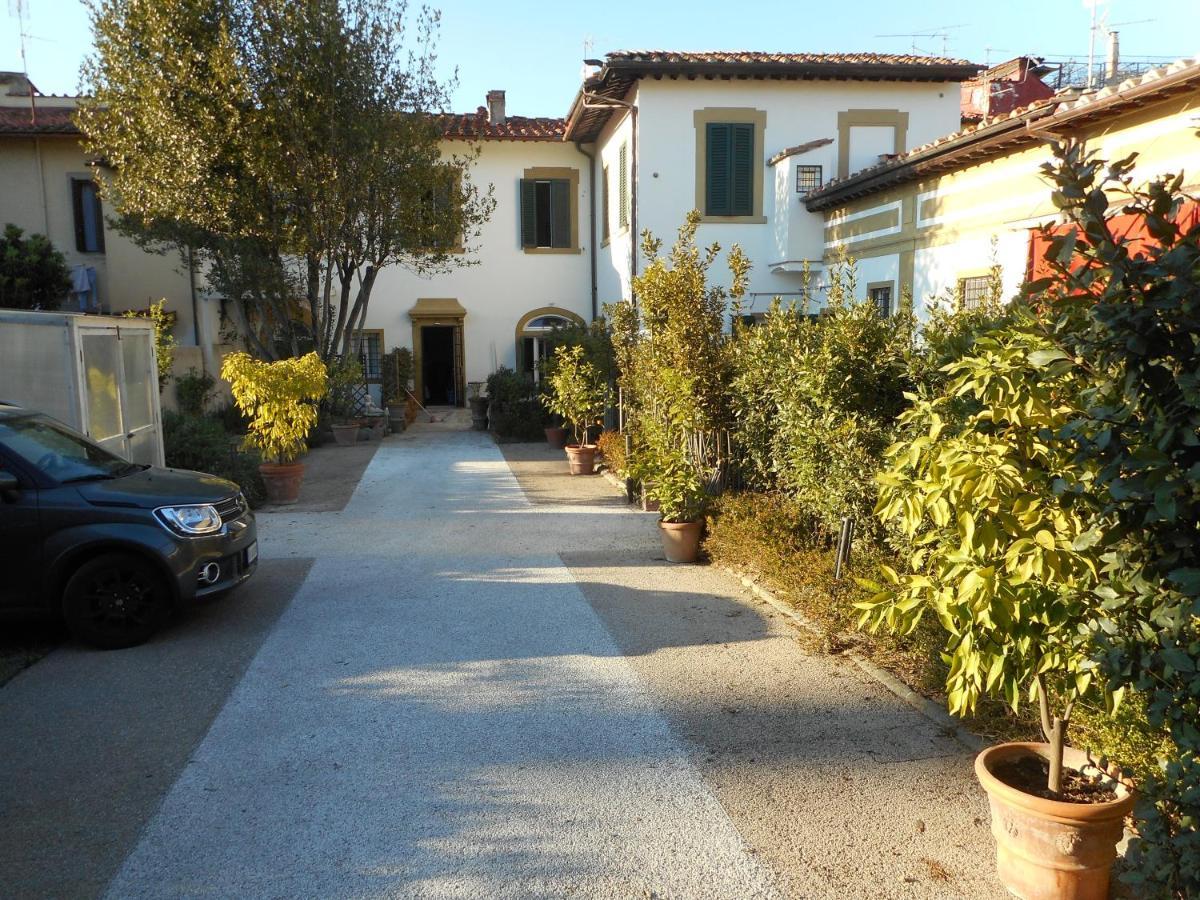 L'oziorinco Apartment *