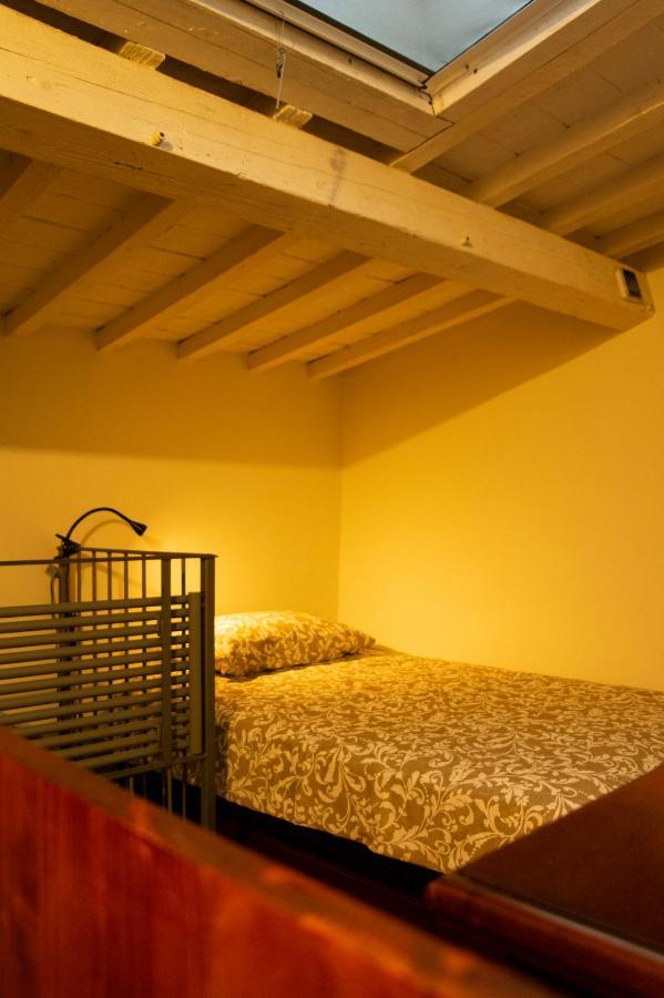 L'oziorinco Apartment *