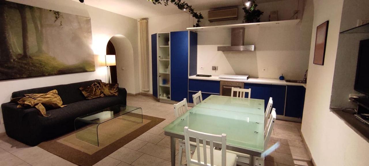 Top Position In Guest house Florence