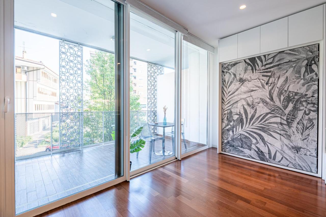Centro Di Lussuoso Loft Con Grande Balcone Apartment *