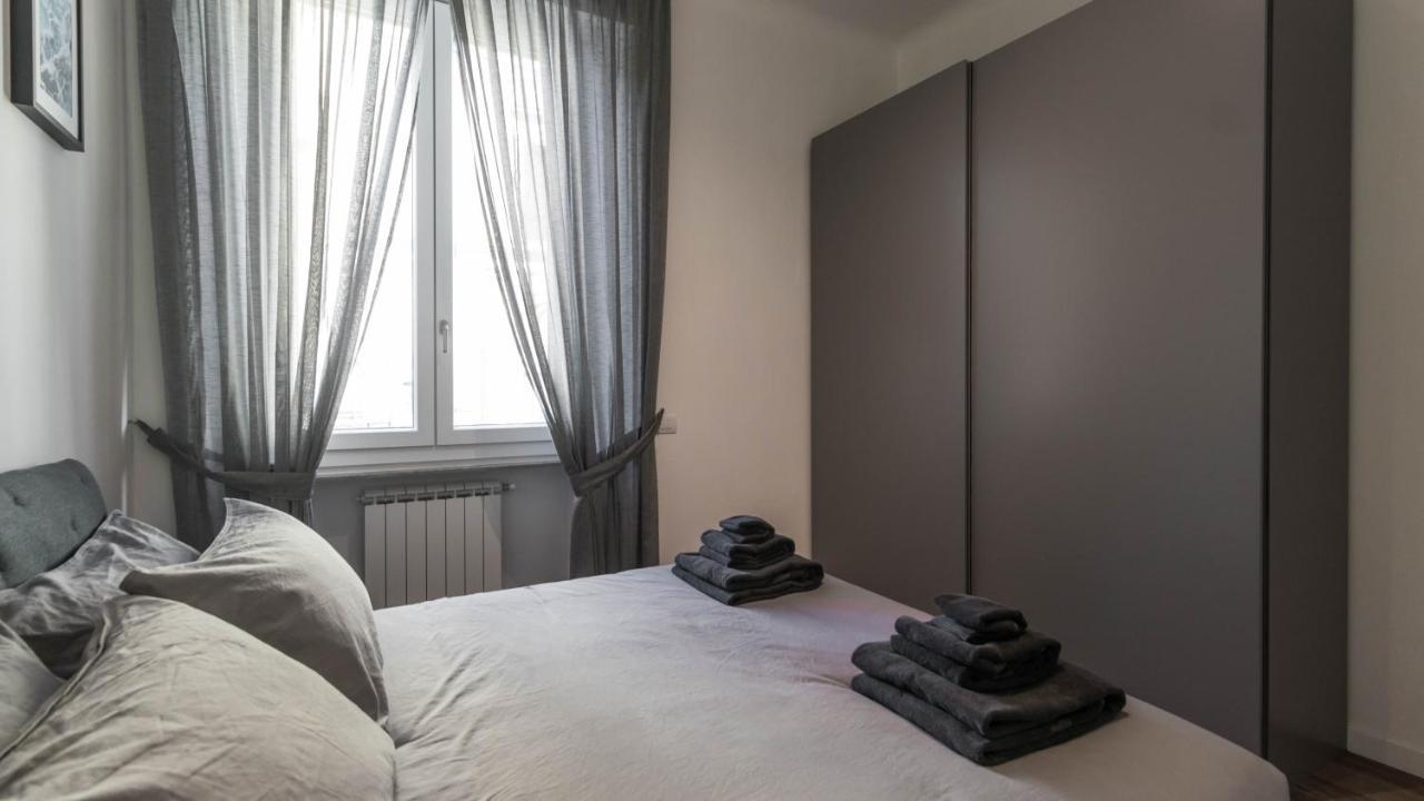 Cavour 82 * Florence