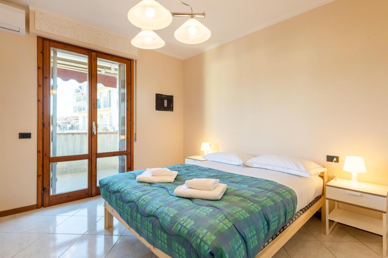 Comfortable Flat With Terraces Appartamento *