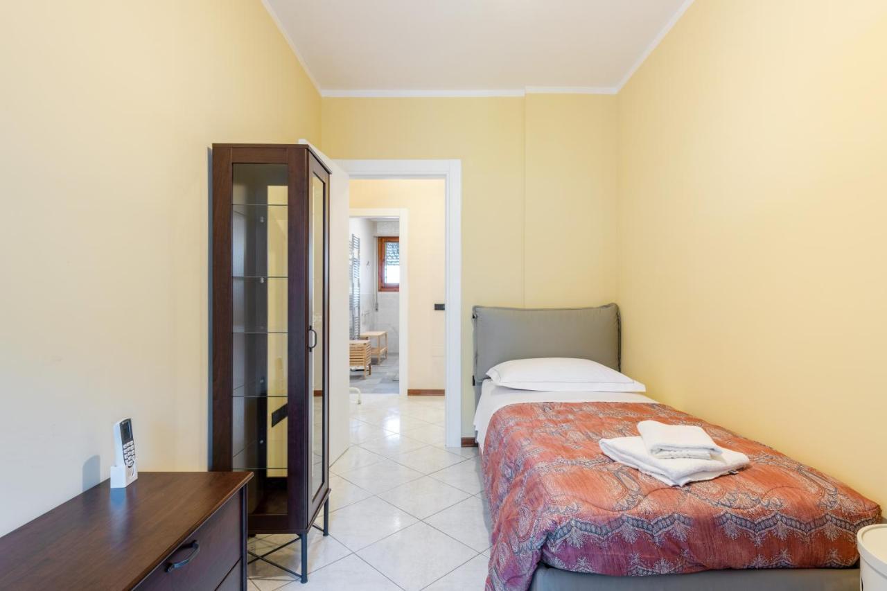 Comfortable Flat With Terraces Appartamento *