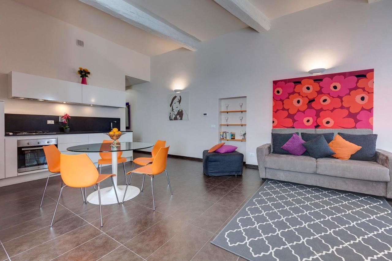 Apartment Glam