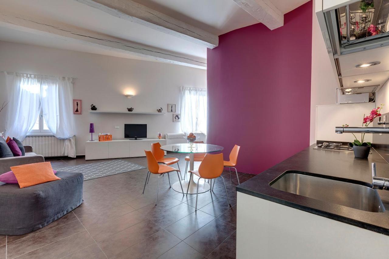 Glam Apartment
