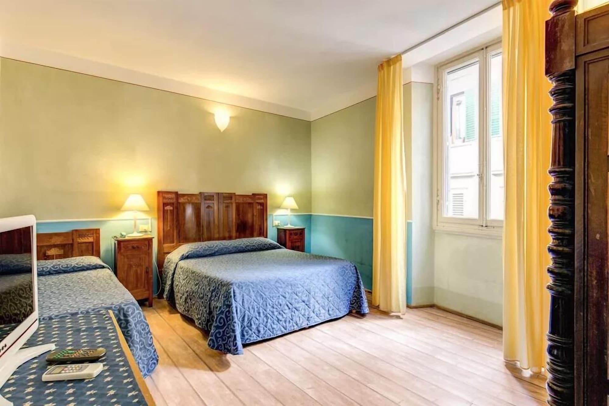 Azzi 3* Florence