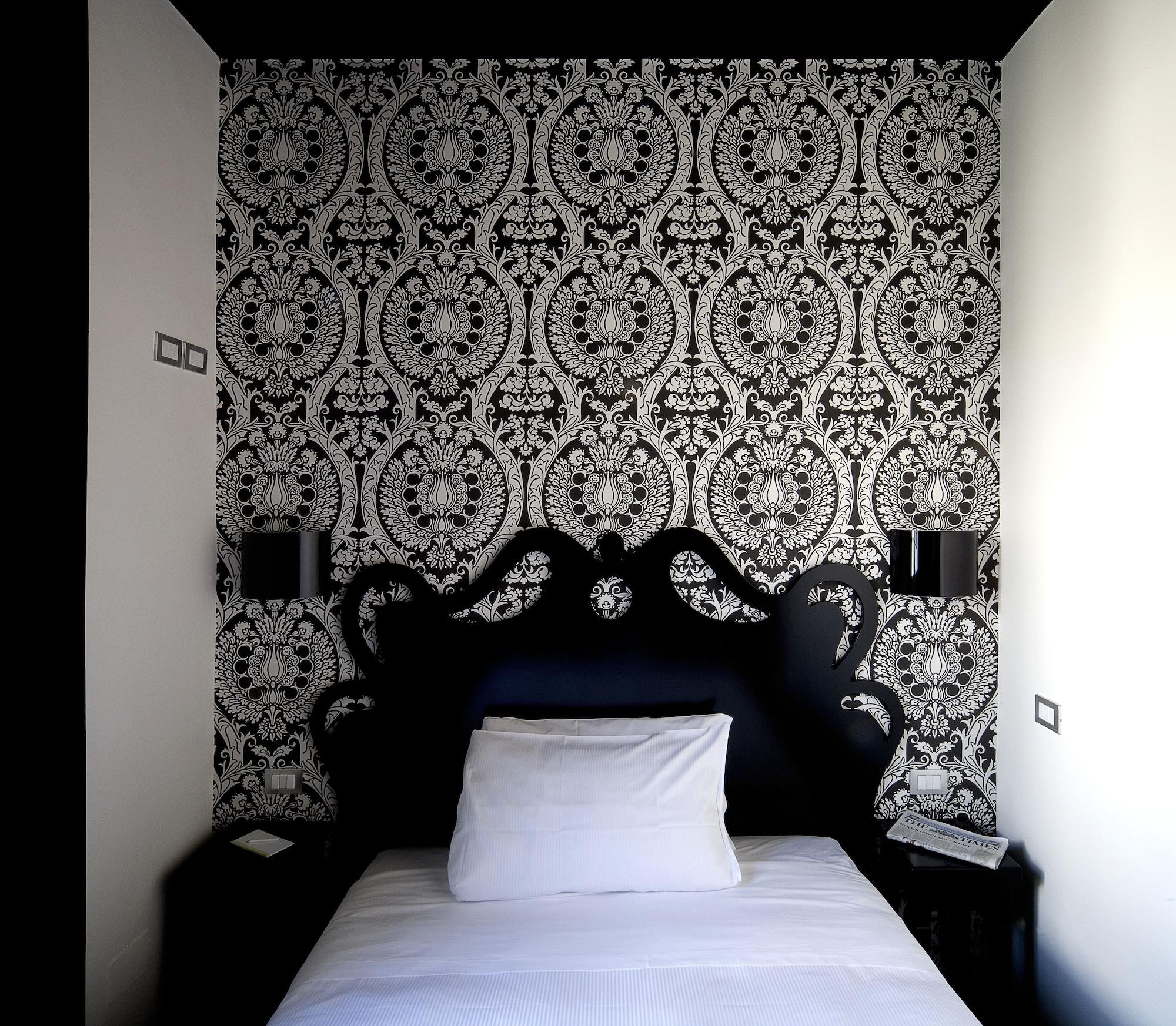 Universo - Wtb Hotel