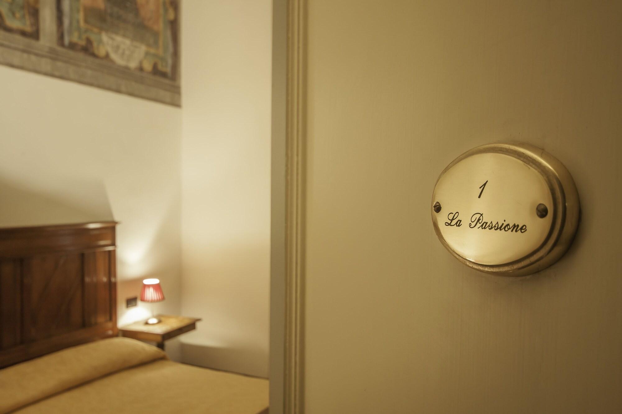 Casa Rovai Bed & Breakfast