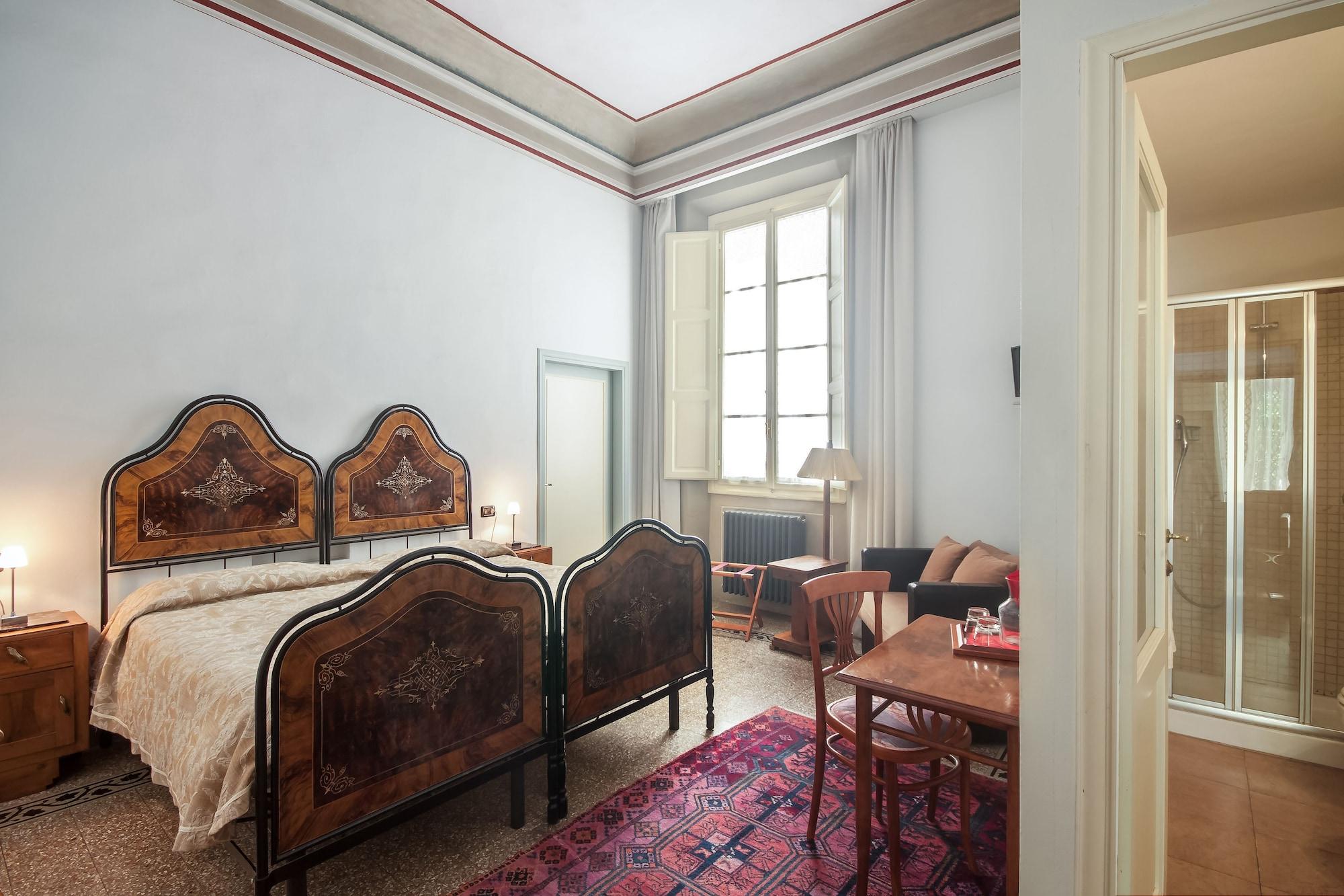 Bed & Breakfast Casa Rovai 3*