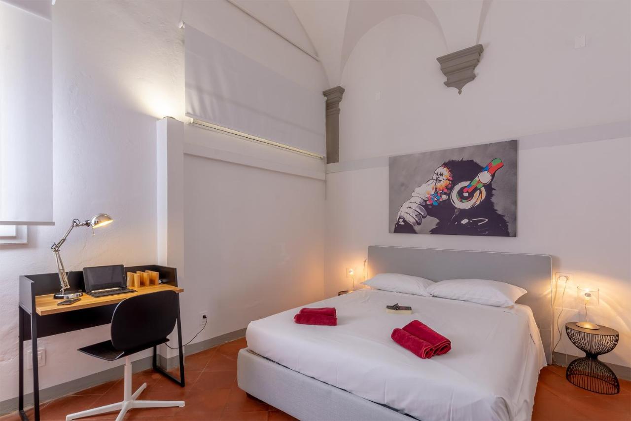 Ground Floor With Patio-ghibellina 65 Firenze