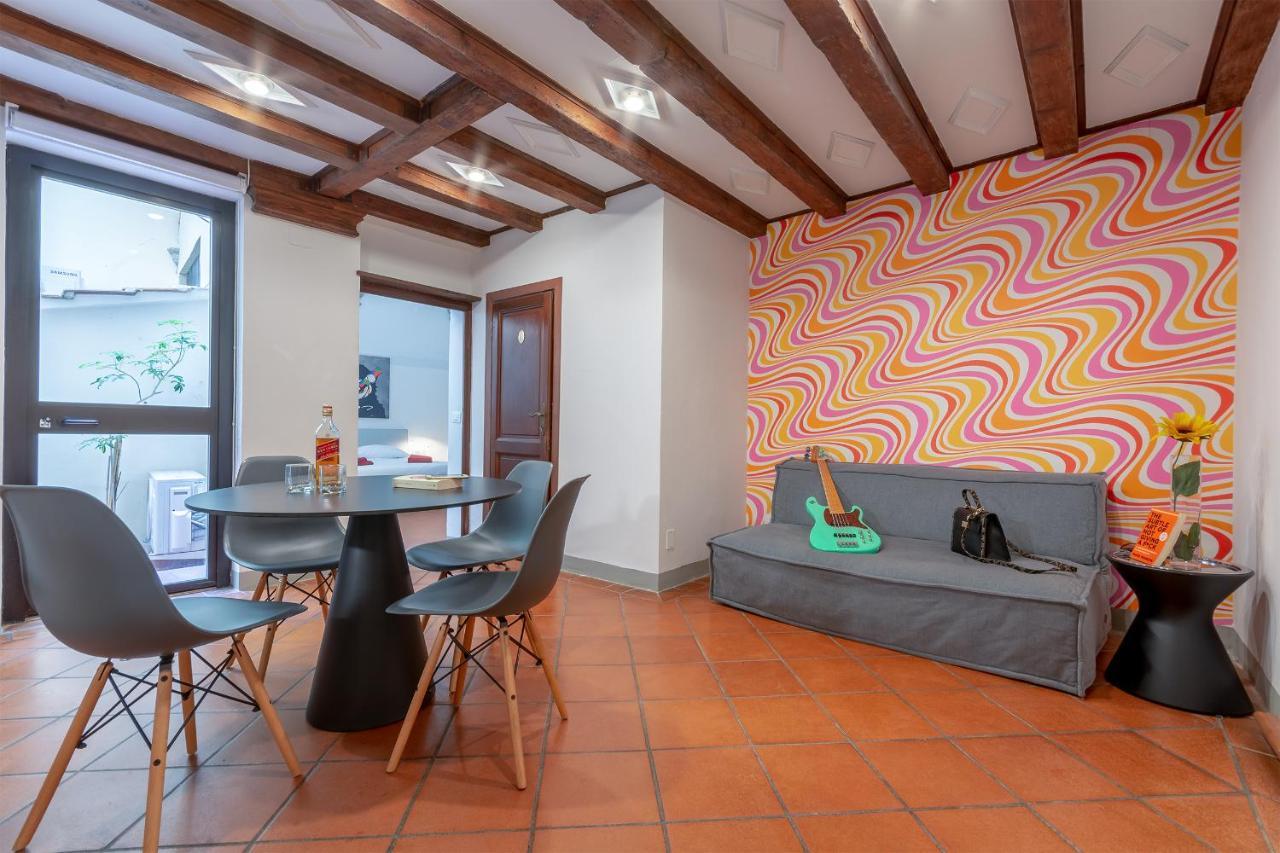 Ground Floor With Patio-ghibellina 65 * Firenze