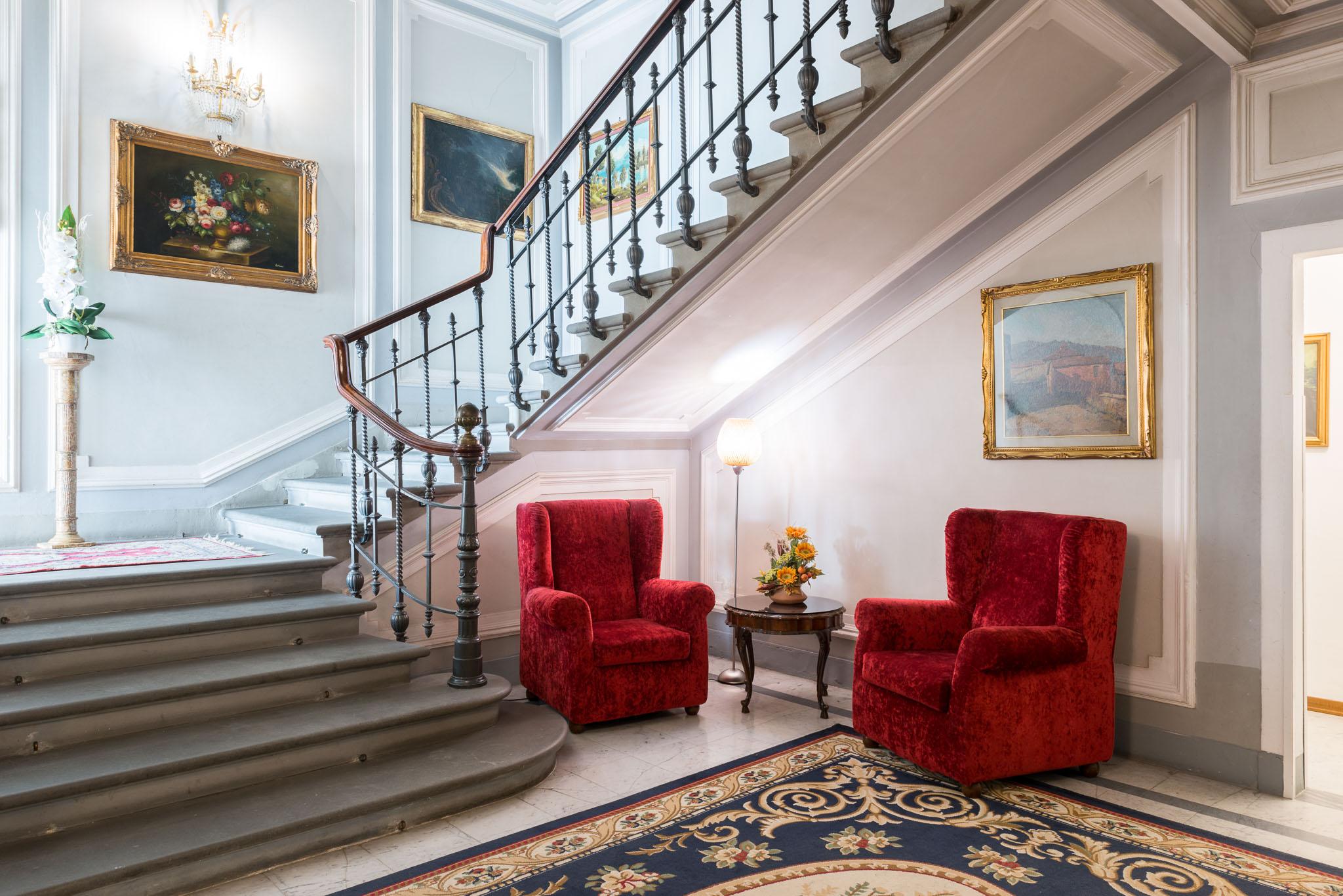 Royal Hotel 4*