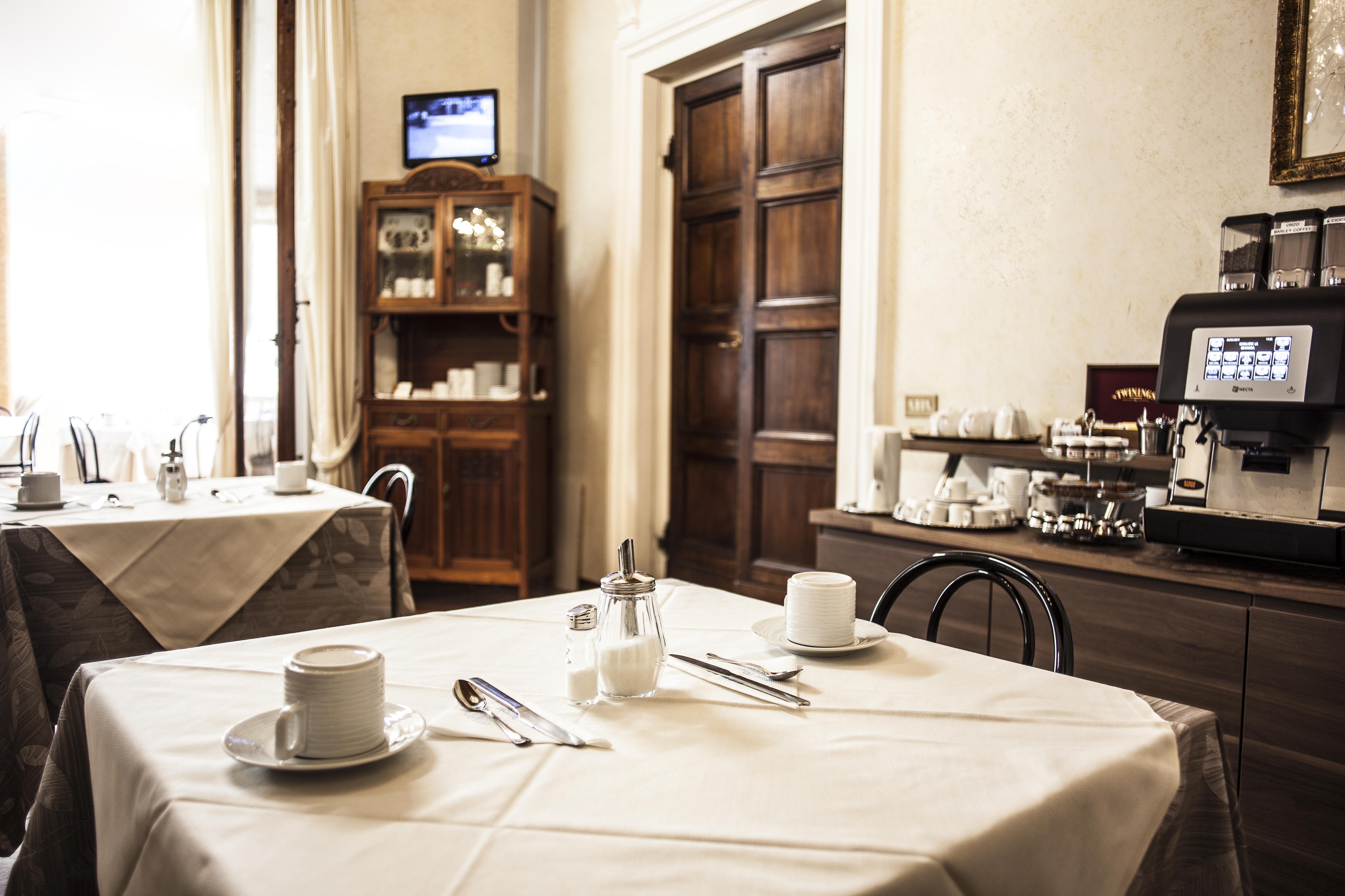 Royal 4* Florence