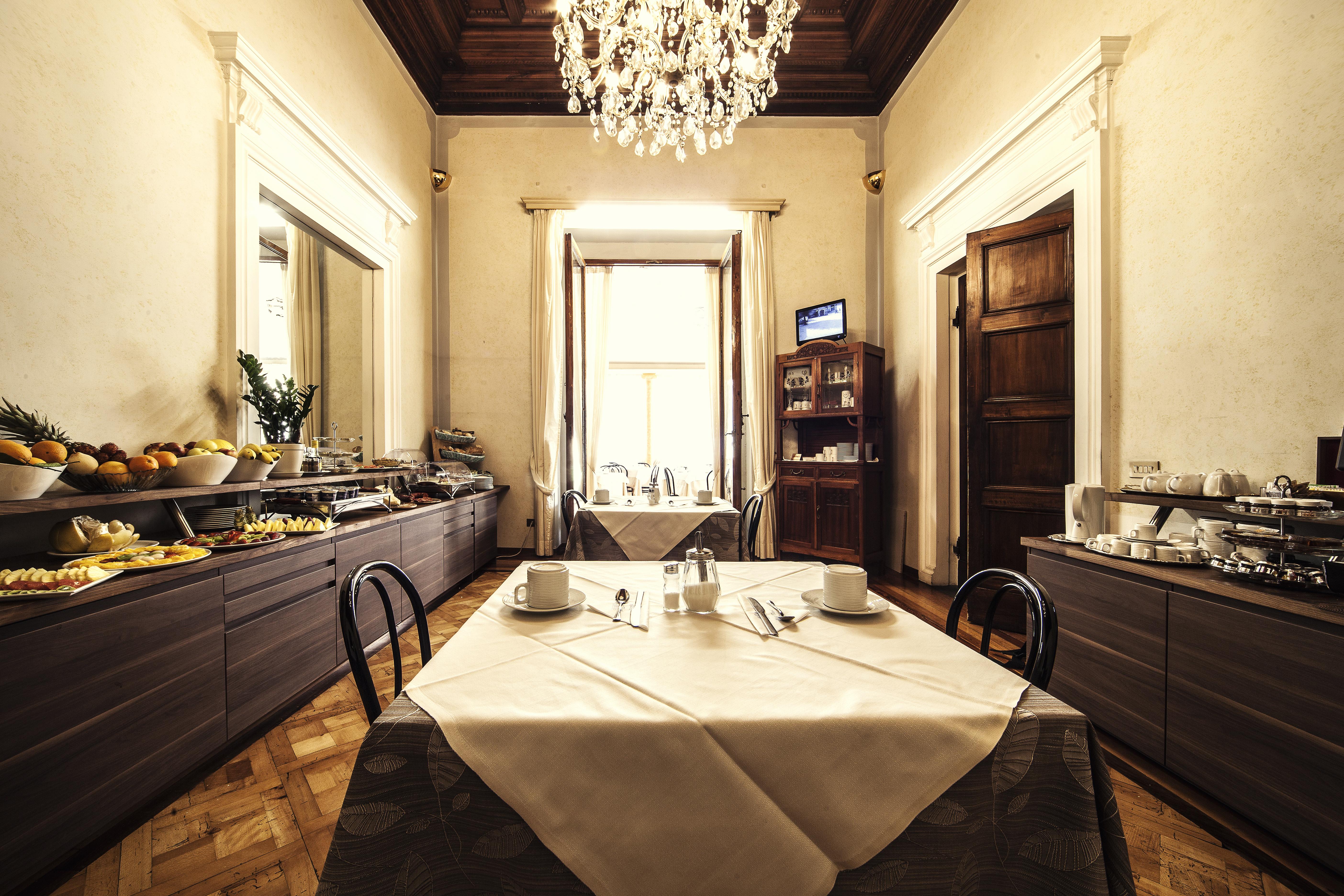 Royal 4* Florence
