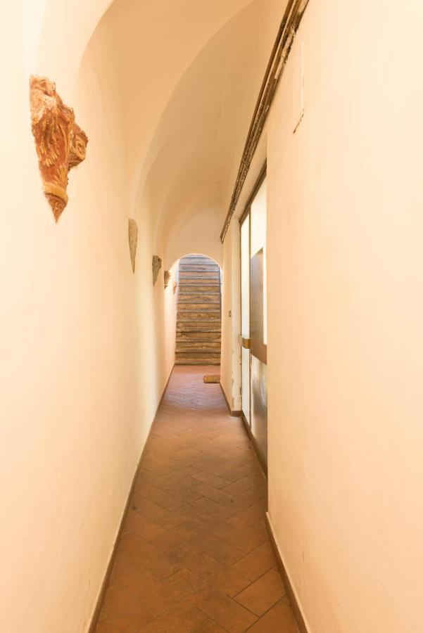 Casa A Sant'ambrogio: Santa Croce, Mercato&i Bar Appartamento *