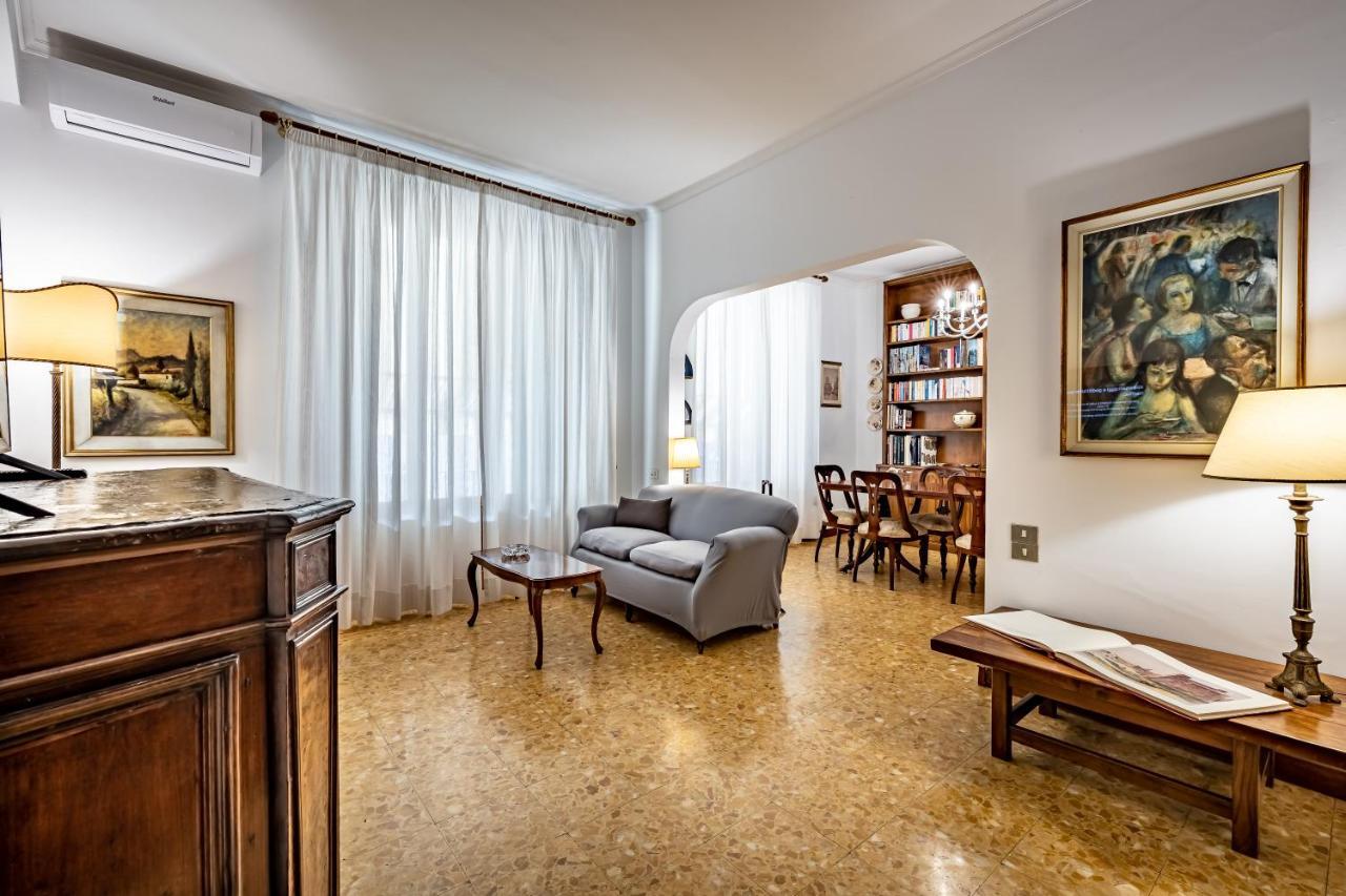 Appartamento Yid Leopolda Few Minutes From Station Firenze
