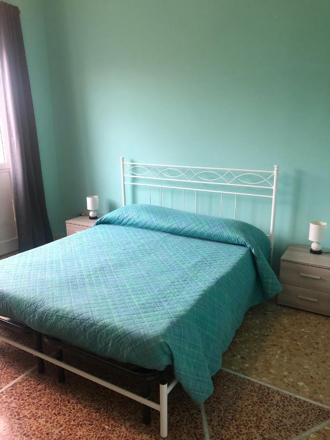 Leandro Bed