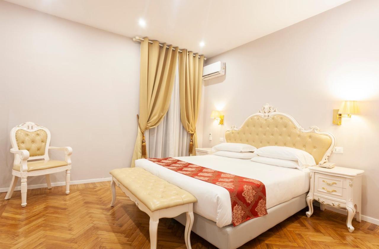 Hotel Royal 4*