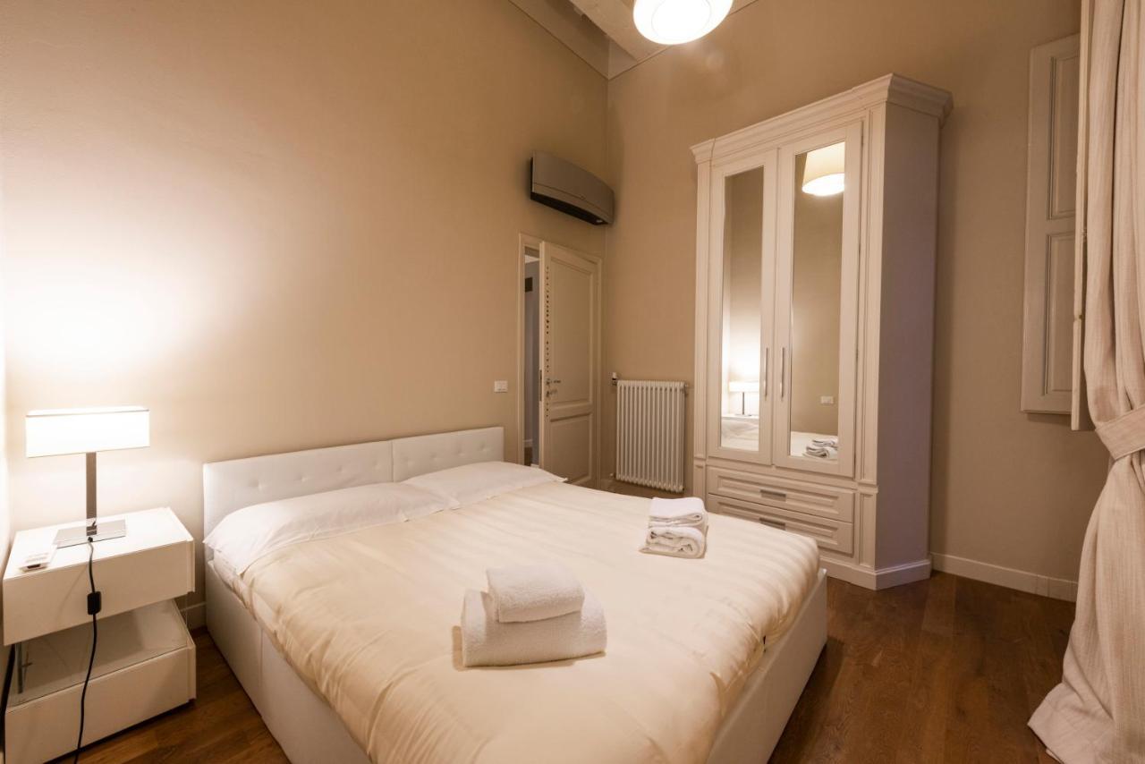 Apartment Rucellai Prestige By Mmega Florence